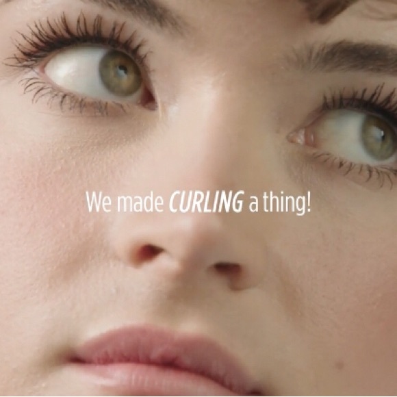 Benefit Mascara Roller Lash Curling & Lifting Black Mascara Full Size New NWT - Picture 4 of 8